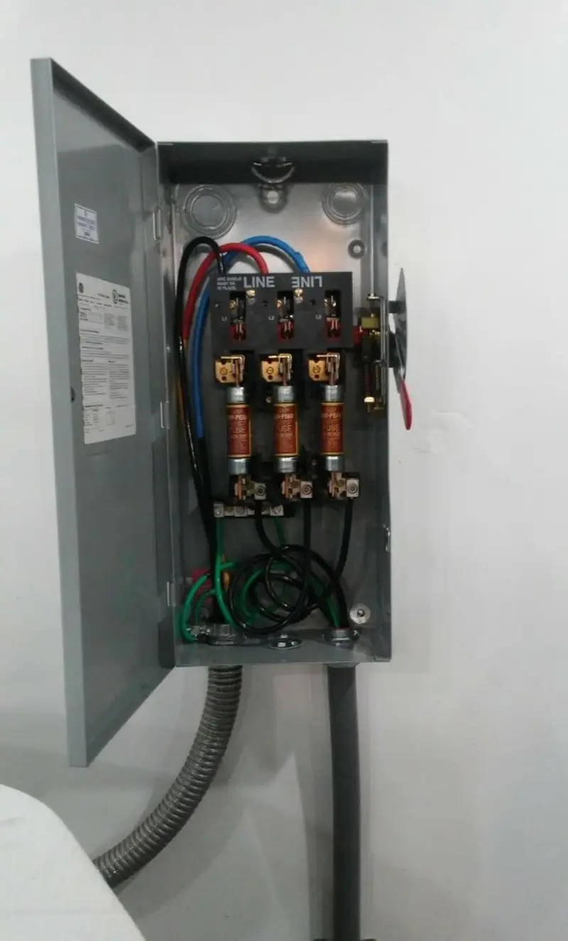Three-phase disconnect switch installed for Electrical Wiring & Rewiring in Hamlin